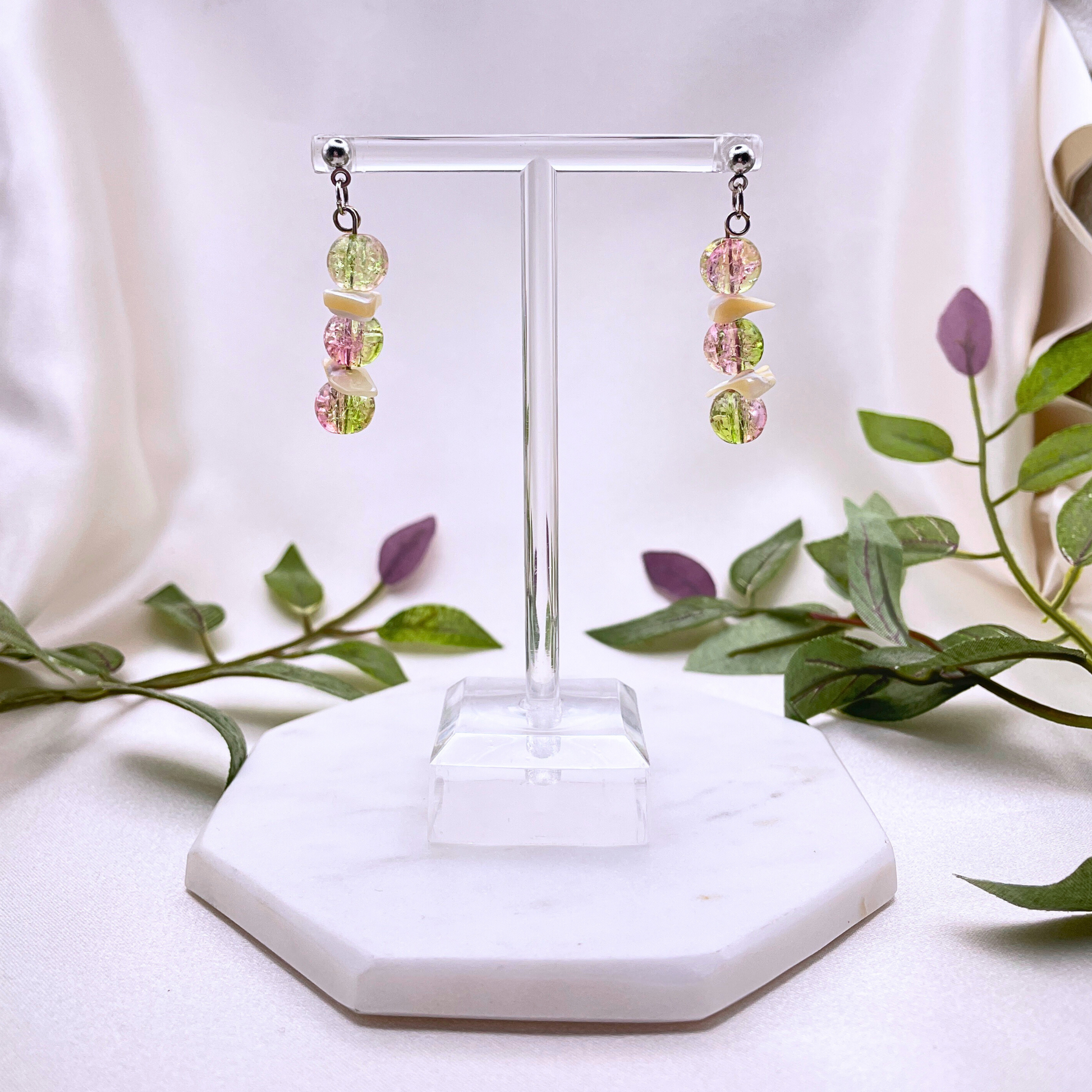 Glass Bead with Sea Shell Dangle Earring - Cherri Marley Jewelry