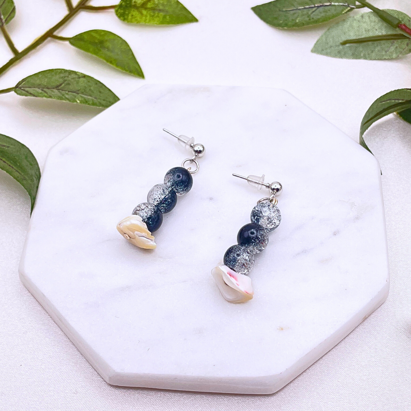 Glass Bead with Sea Shell Dangle Earring - Cherri Marley Jewelry