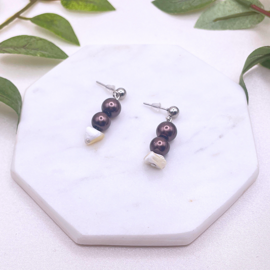 Glass Bead with Sea Shell Dangle Earring - Cherri Marley Jewelry